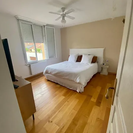 Βίλα Agreable Maison Proche 24h Circuit Et Centre Pleasant House Near Circuit And Center *