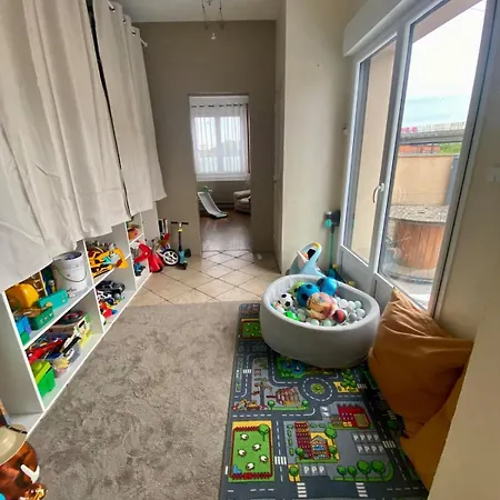Agreable Maison Proche 24h Circuit Et Centre Pleasant House Near Circuit And Center וילה לה מאנש