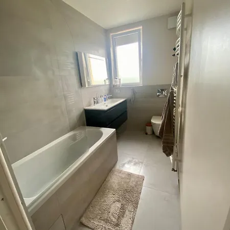 Agreable Maison Proche 24h Circuit Et Centre Pleasant House Near Circuit And Center